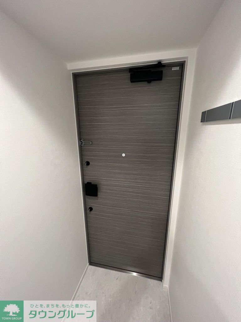 玄関　バルコニー