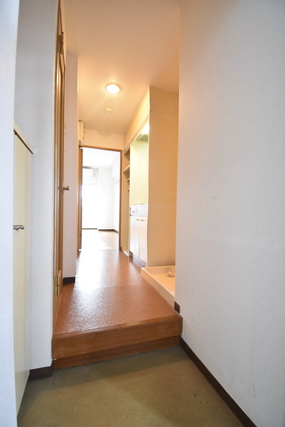 玄関　※同物件別室※