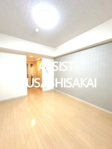 居室・リビング　写真：設備同仕様の別物件です