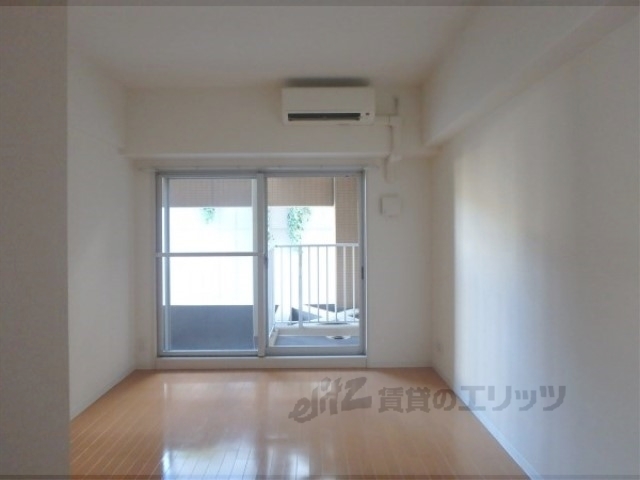 居室・リビング　居室