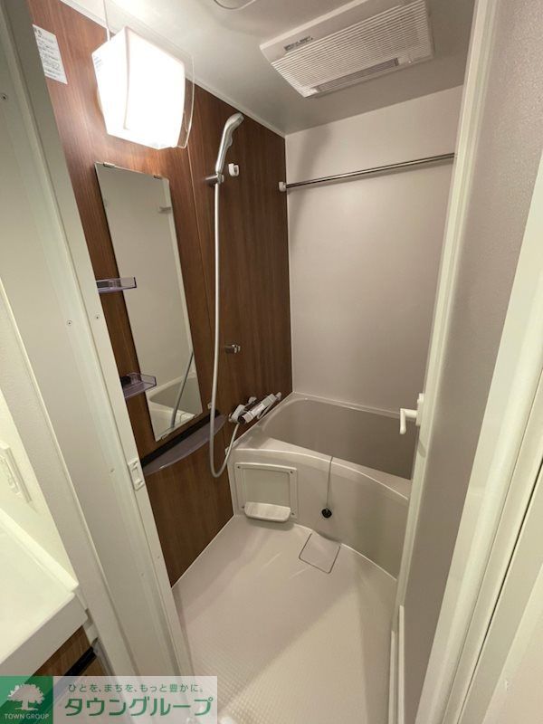 バス・シャワールーム　バス