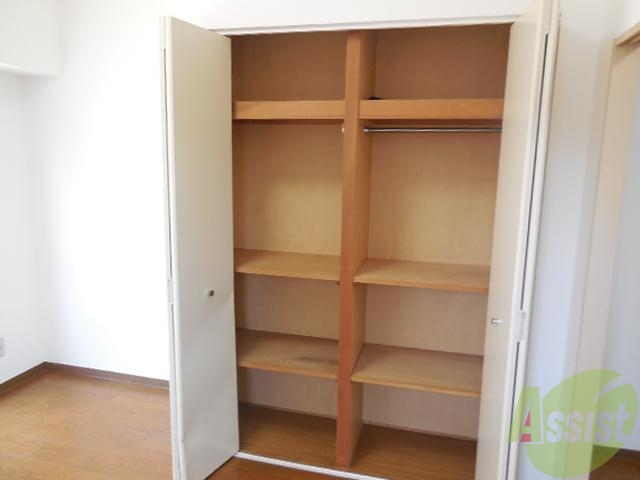 収納　多機能収納、要領よく荷物が整理整頓できます