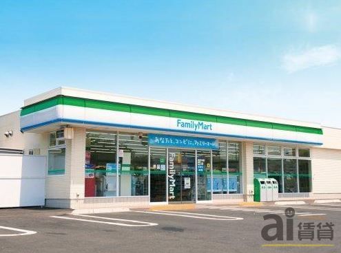 コンビニ　ファミリーマート小平小川町店（コンビニ）まで490m