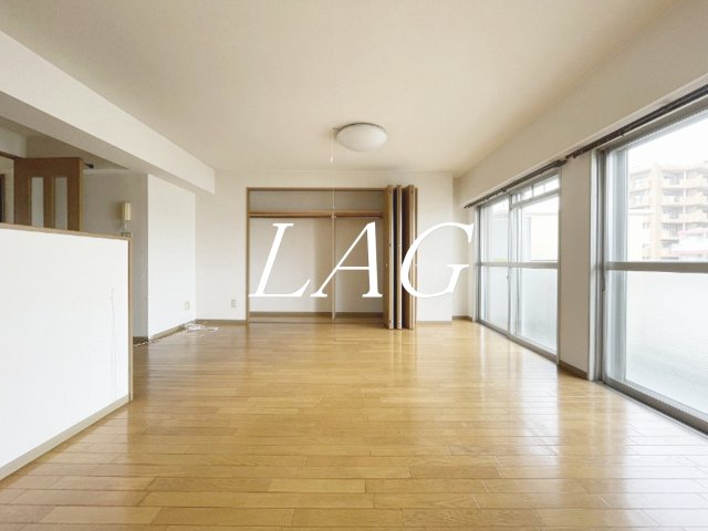 居室・リビング　洋室のお部屋です。