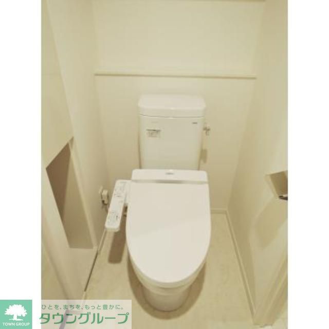 トイレ　※写真は同タイプ住戸です。