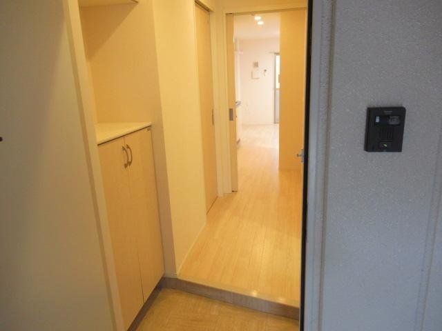 玄関　物件画像