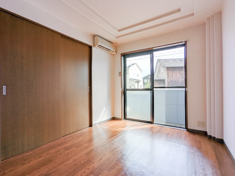 居室・リビング　図面と現状に相違がある場合には現状を優先