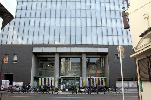 役所　大阪市浪速区役所（役所）まで216m