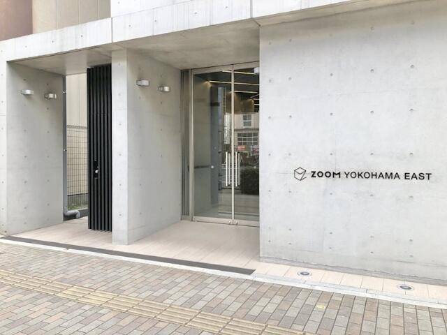 エントランス　オートロック完備