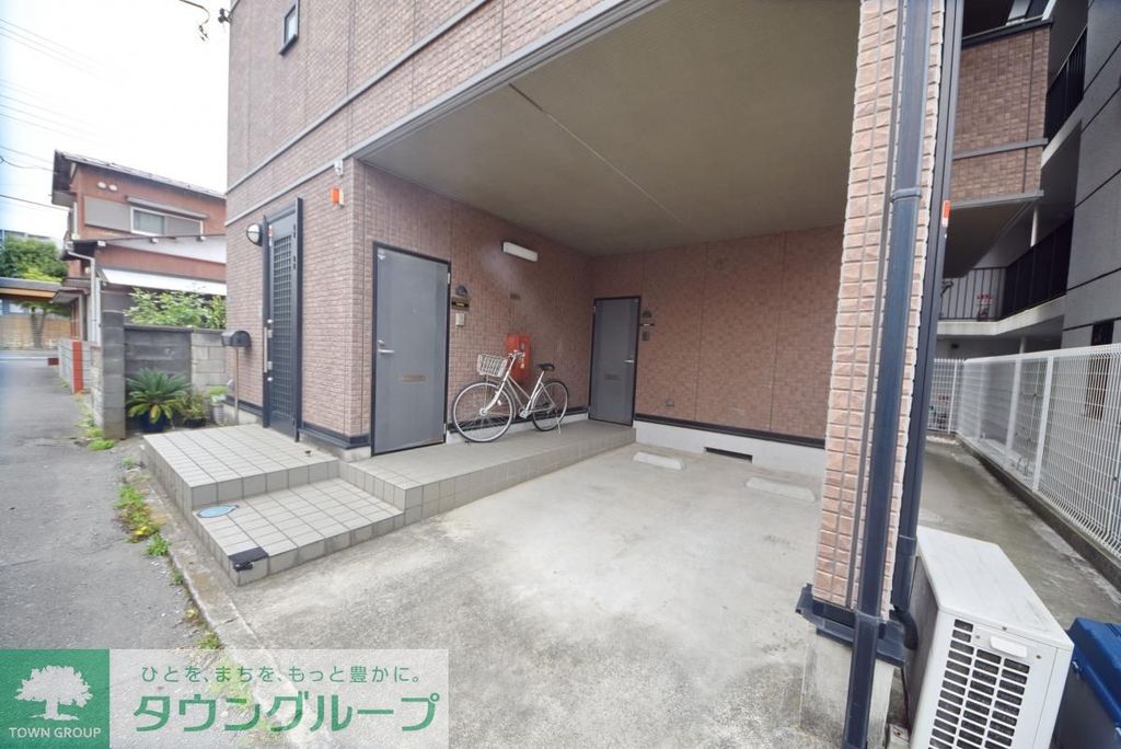 駐車場　駐車場