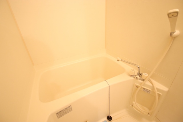 バス・シャワールーム　※他のお部屋の参考写真です。