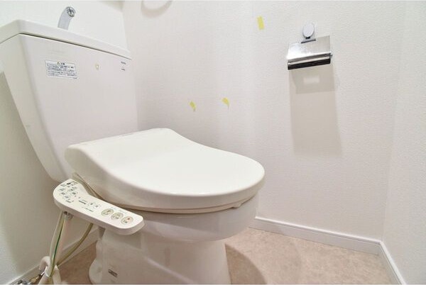 トイレ　名古屋で一番初期費用の安い賃貸専門の不動産会社です(^^)