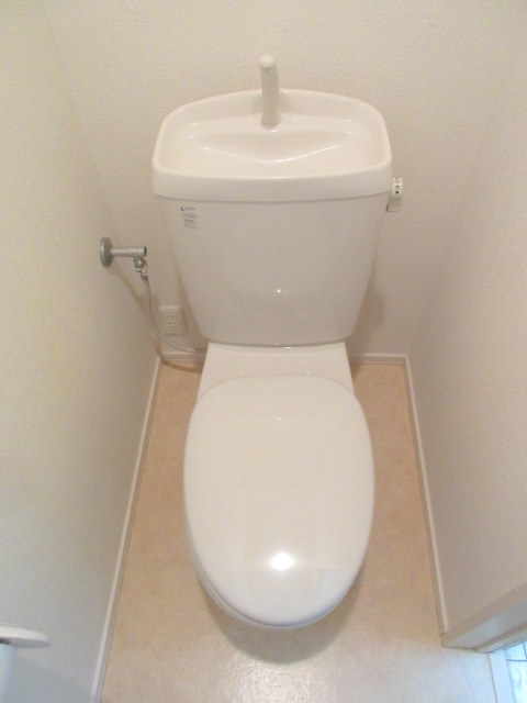 トイレ　シンプルで使いやすいトイレです