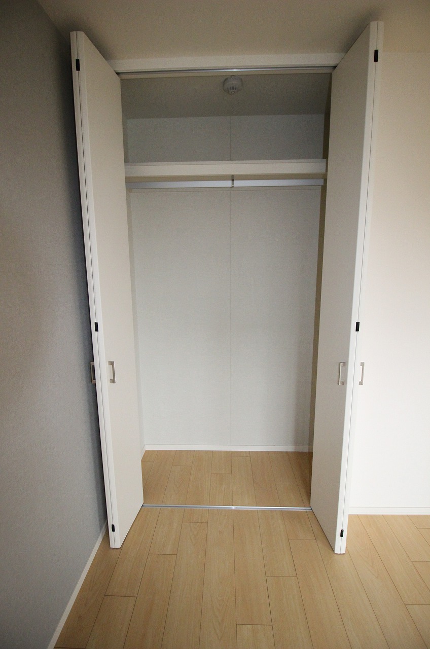 その他設備　同物件、別タイプの部屋の写真です