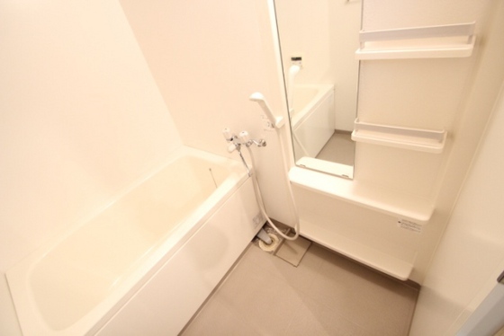 バス・シャワールーム　※別号室の写真です