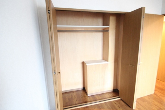 収納　※別号室の写真です