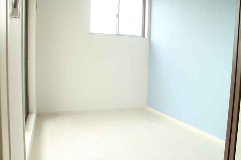 その他部屋・スペース　明るい洋室です