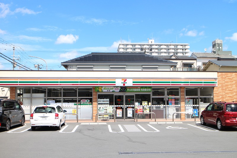 コンビニ　セブンイレブン　今津中1丁目店（コンビニ）まで231m