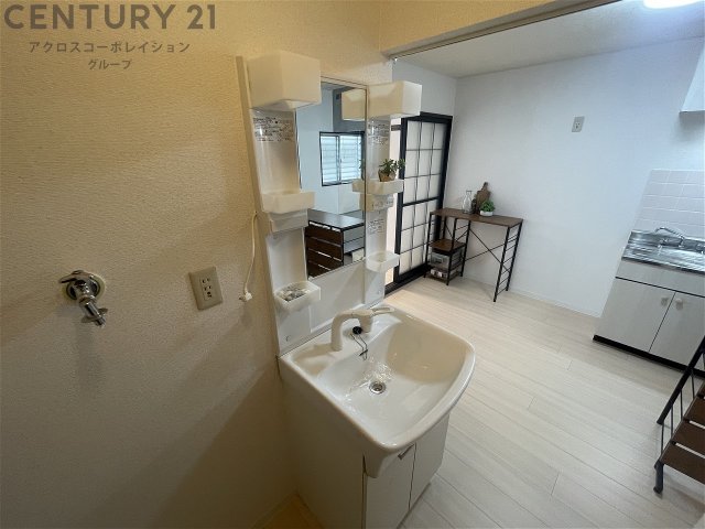 洗面設備　独立洗面化粧台付き☆