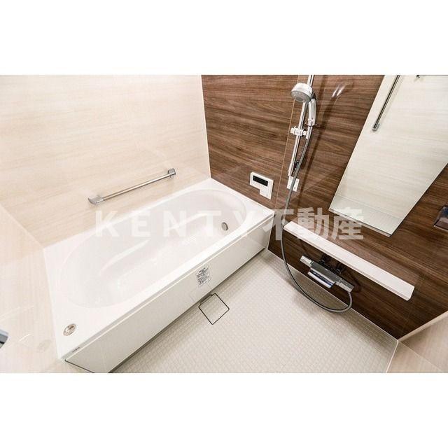 バス・シャワールーム　日々の疲れを癒すお風呂付です