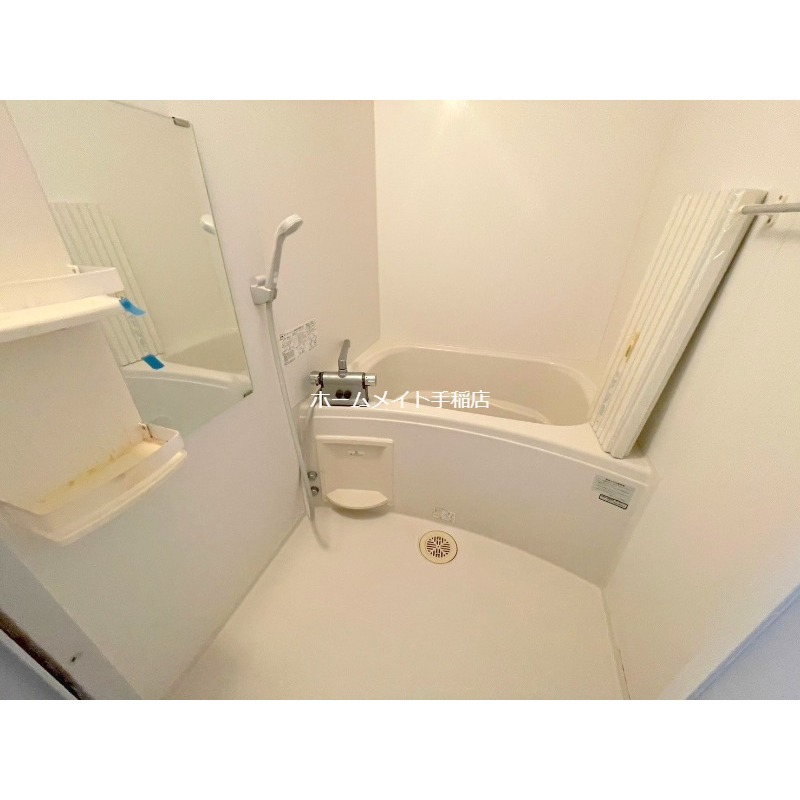 バス・シャワールーム　ゆったりバスルーム！