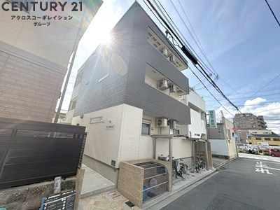 建物外観　オートロック・防犯カメラ付きで安心です！