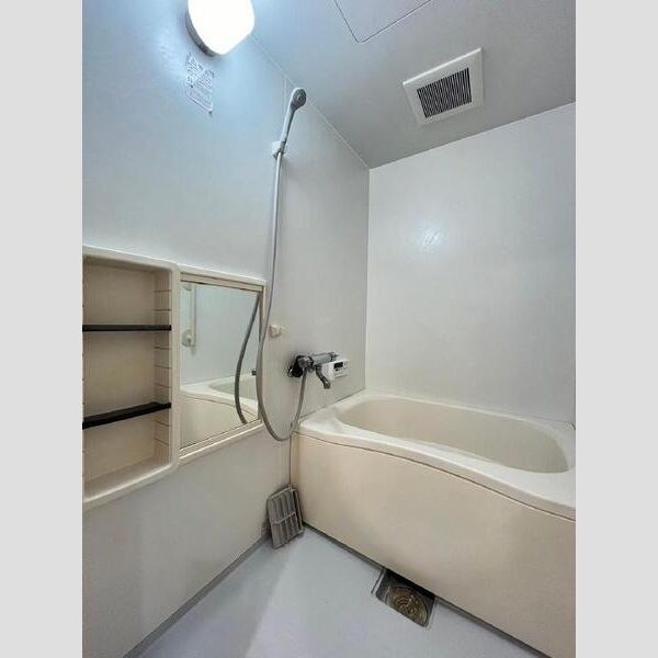 バス・シャワールーム　バス(イメージ）