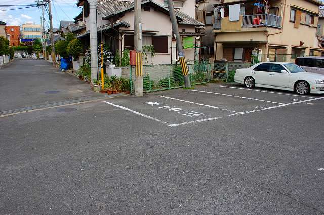 駐車場　駐車場があります