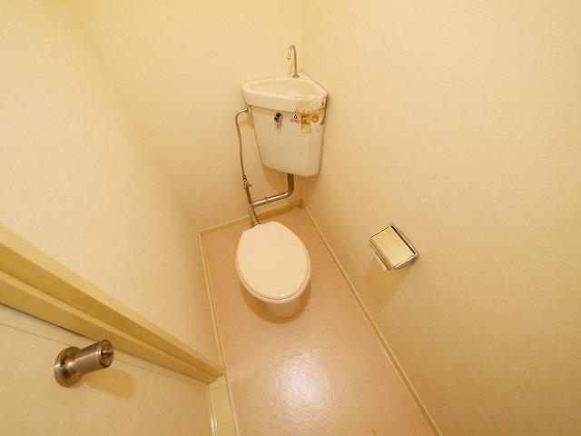 トイレ　トイレもきれいです