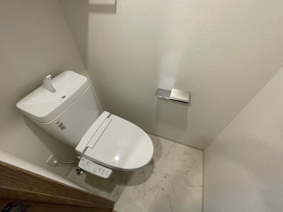 トイレ　※別部屋の写真です