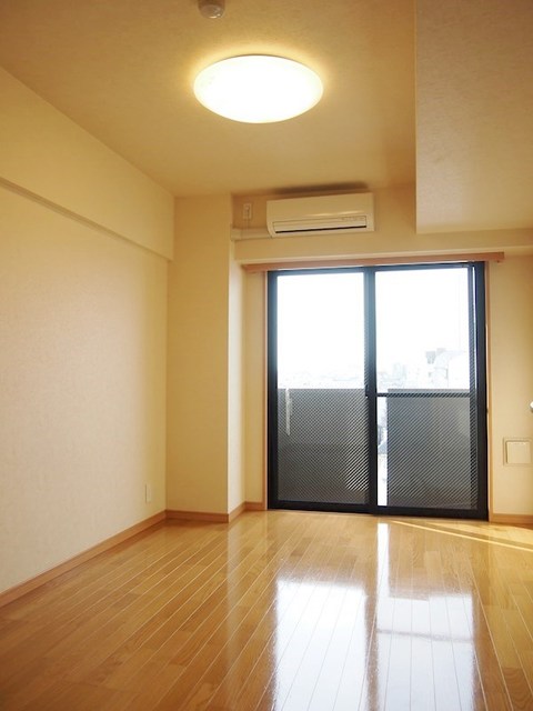 居室・リビング　同仕様写真