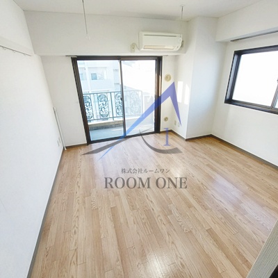 居室・リビング　洋室のお部屋です。