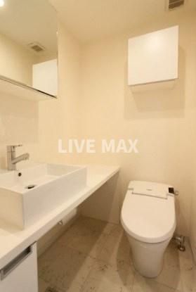 トイレ　別号室参考写真