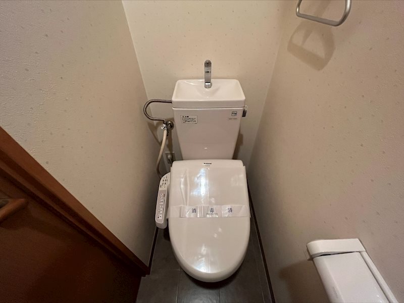 トイレ　別号室イメージ