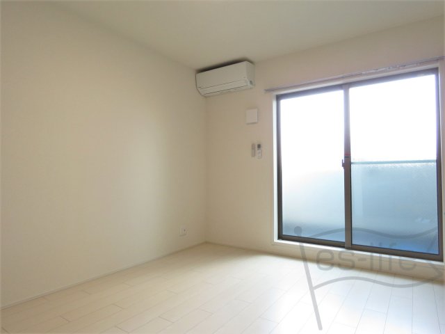 居室・リビング　同仕様