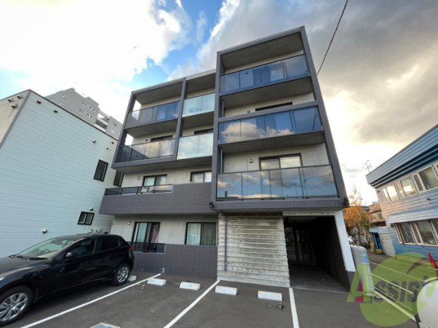 建物外観　札幌市北区北二十六条西「ＲＡＦＩＯＮ２６」