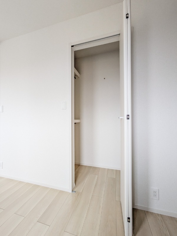 収納　図面と現状に相違がある場合には現状を優先