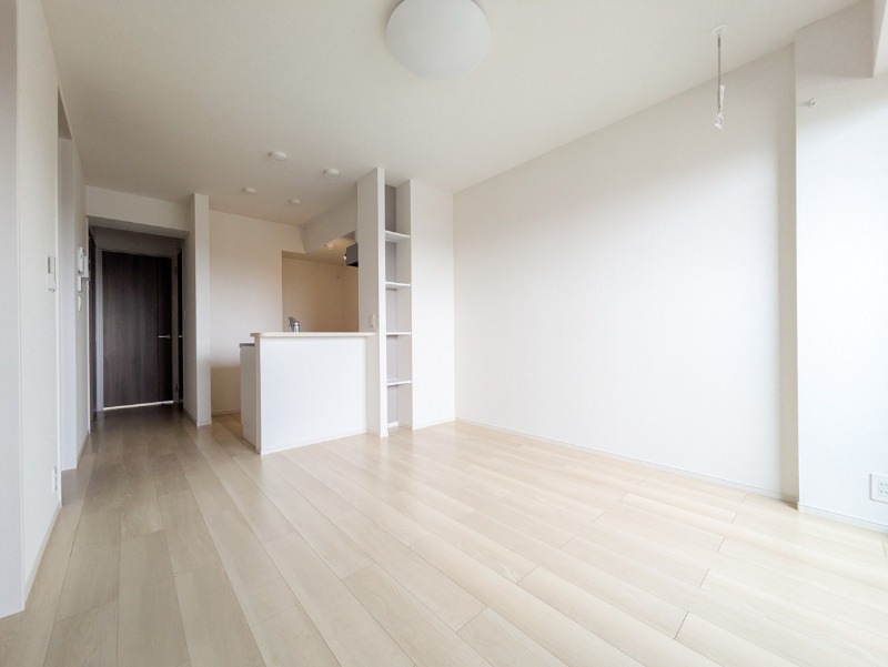 居室・リビング　図面と現状に相違がある場合には現状を優先