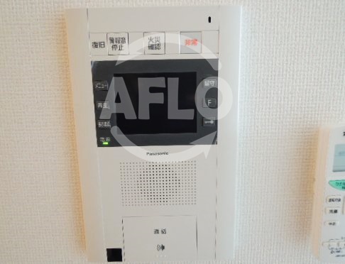 セキュリティ　アドバンス難波南シャルム　ＴＶ付モニターホン