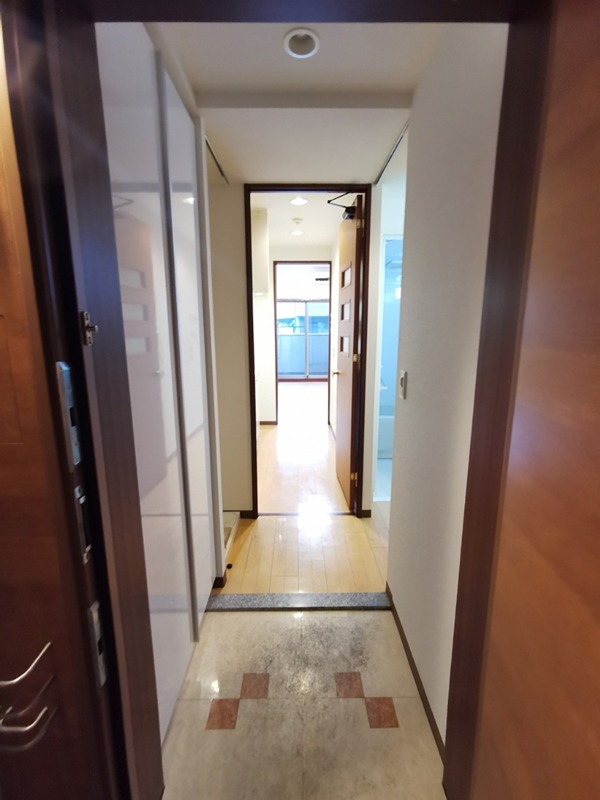 玄関　別部屋参考写真