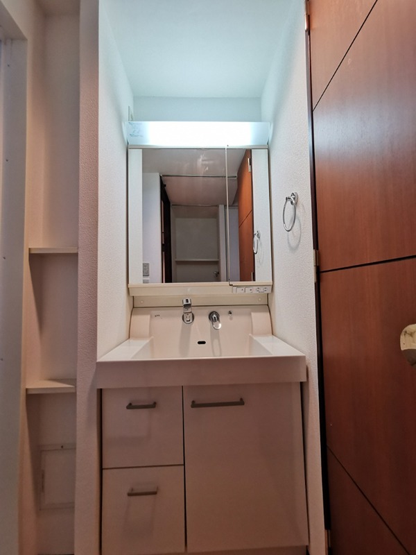 洗面設備　別部屋参考写真
