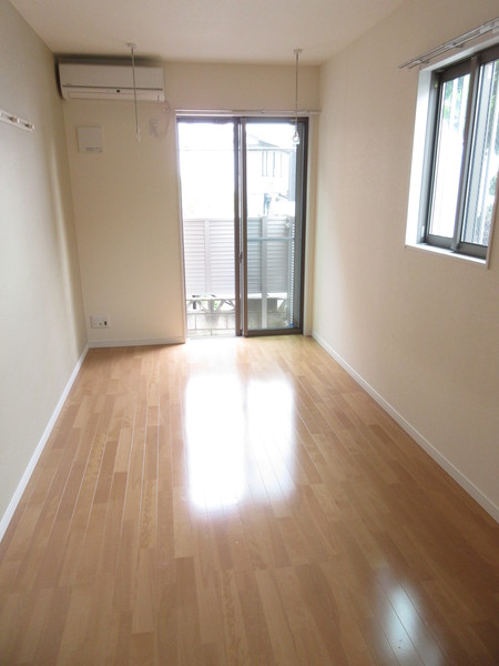 居室・リビング　同タイプの他のお部屋