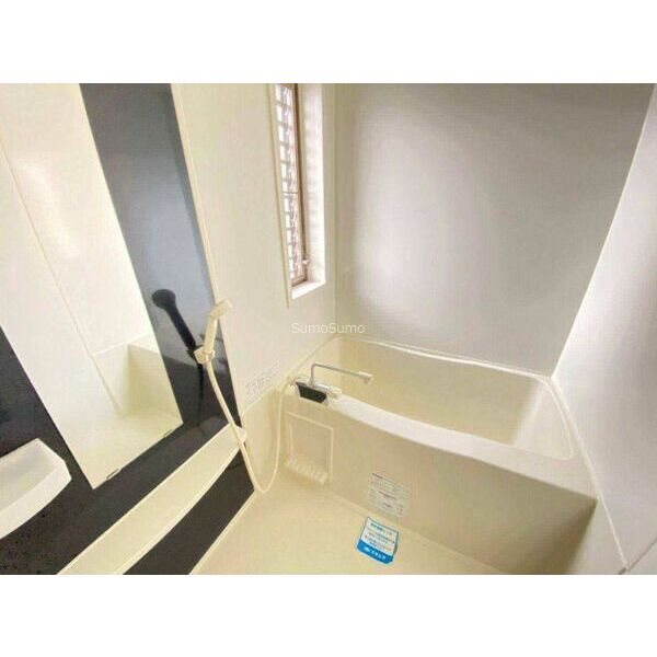 バス・シャワールーム　日々の疲れを癒すお風呂付です