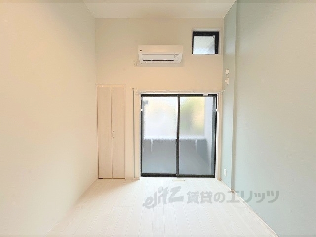 居室・リビング　洋室