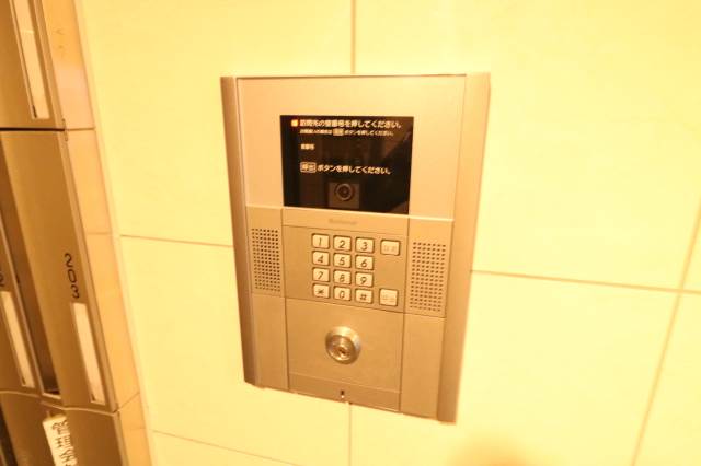 ロビー　安心のオートロック★
