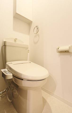 トイレ　ウォシュレット設置済み