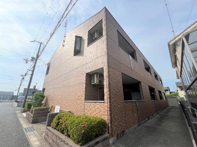 ロビー　外観写真（昼）