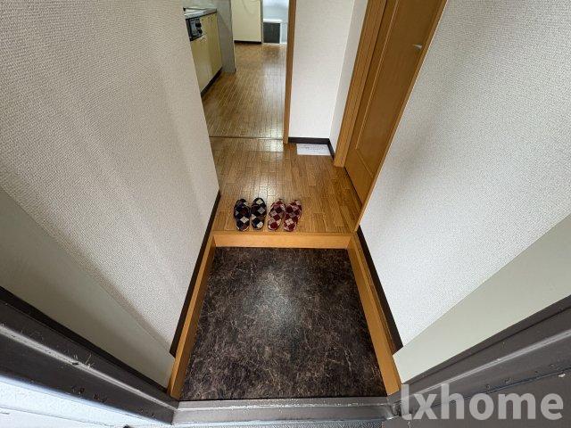 玄関　収納もある玄関です
