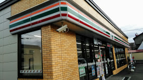 コンビニ　セブンイレブン札幌北21条東8丁目店（コンビニ）まで263m