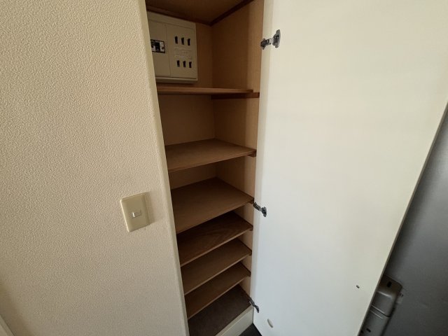収納